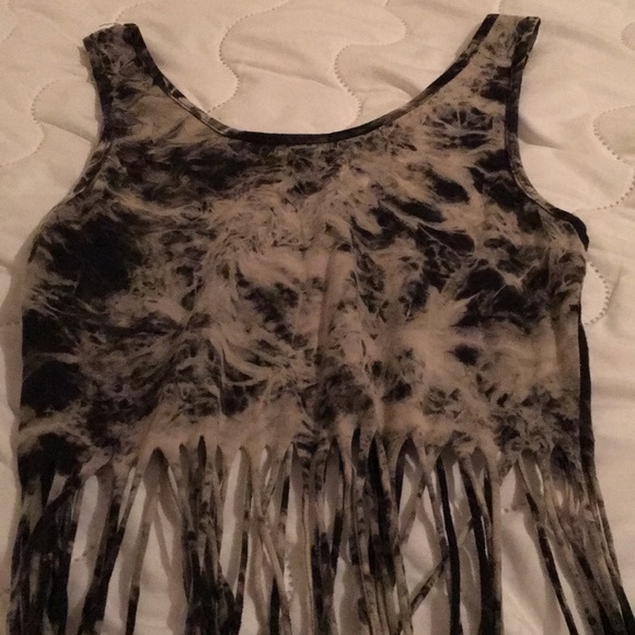 Top - Picture 2 of 2